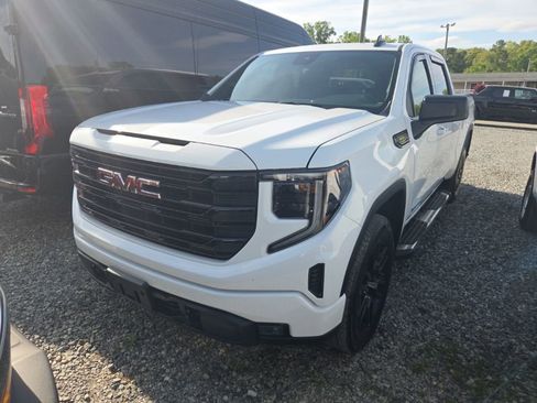 Used 2025 GMC Sierra 1500 Elevation image 1