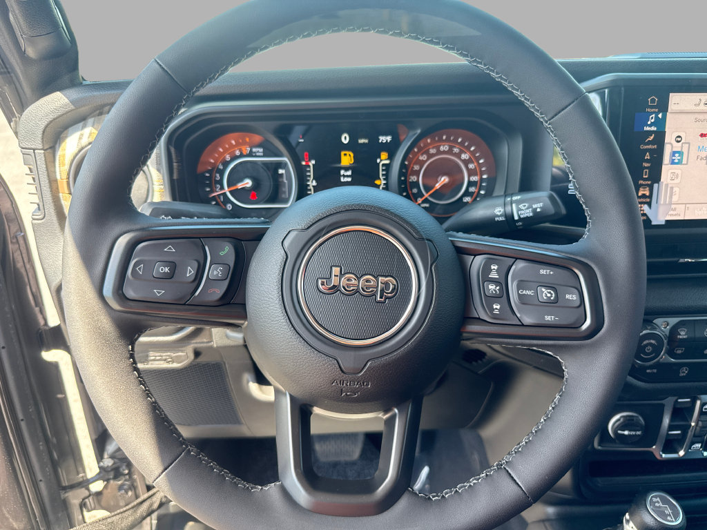 New 2026 Jeep Gladiator Sport AWD/4WD image 15
