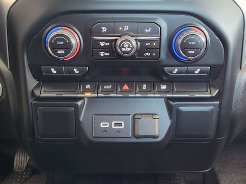 Certified 2021 Chevrolet Silverado 1500 LT w/ LPO, Liner Protection Package image 19