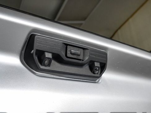 Used 2023 Chevrolet Silverado 3500 LT w/ Convenience Package image 48