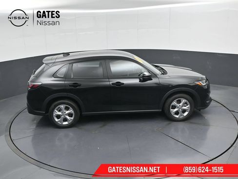 Used 2025 Honda HR-V LX image 42