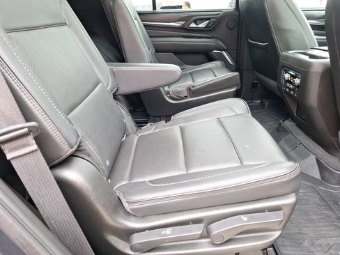 Used 2021 GMC Yukon Denali w/ Denali Premium Package AWD/4WD image 34
