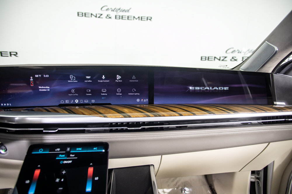 Used 2025 Cadillac Escalade Premium Luxury Platinum w/ LPO, Floor Liner Package AWD/4WD image 33