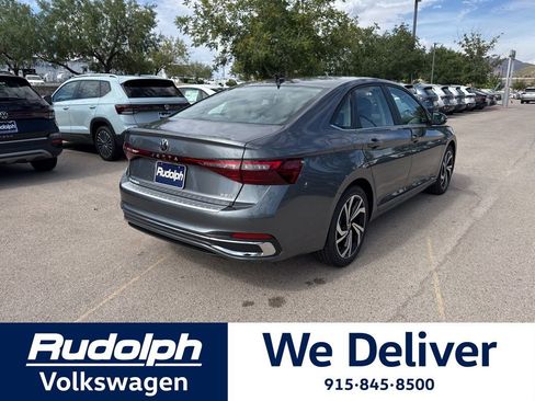 New 2025 Volkswagen Jetta SEL image 5