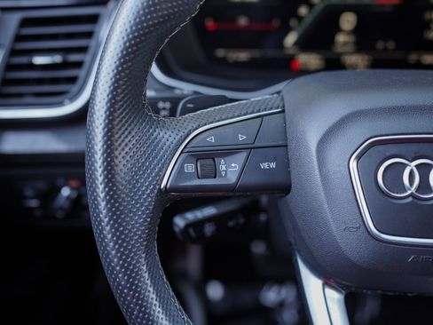 Used 2023 Audi SQ5 Premium Plus w/ Premium Plus Package image 25