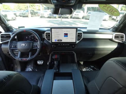 Used 2025 Toyota Sequoia Limited image 26