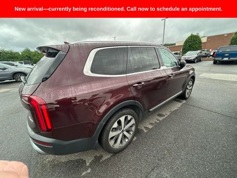 Used 2021 Kia Telluride EX w/ EX Premium Package AWD/4WD image 4