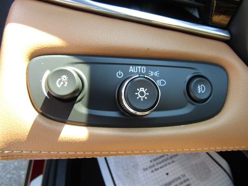 Used 2017 Buick LaCrosse Essence w/ Sun and Shade Package FWD image 28