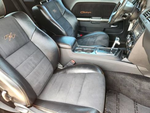 Used 2009 Dodge Challenger R/T RWD image 13
