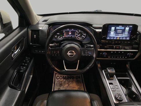 Used 2022 Nissan Pathfinder SL w/ SL Premium Package AWD/4WD image 14