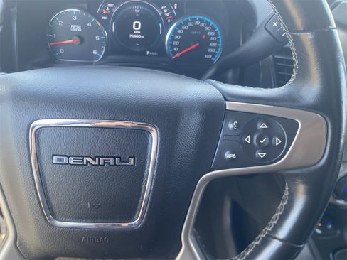 Used 2018 GMC Yukon Denali w/ Open Road Package image 26