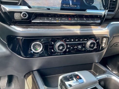 Used 2023 Chevrolet Silverado 1500 LT Trail Boss image 30