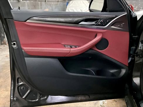 Used 2021 BMW X4 xDrive30i w/ M Sport Package image 25