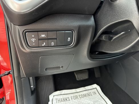 Used 2021 Kia Soul GT-Line FWD image 32