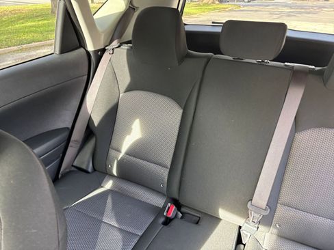 Used 2025 Kia Soul LX w/ LX Technology Package FWD image 34