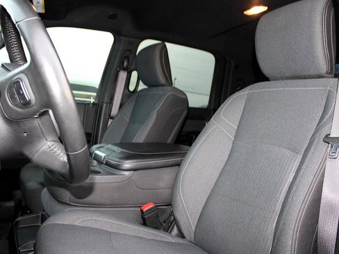 Used 2021 RAM 3500 Big Horn w/ Level B Equipment Group image 16