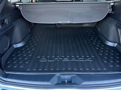 Certified 2025 Subaru Outback Limited w/ Popular Package #2 image 15