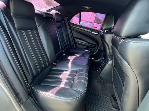Used 2015 Chrysler 300 S RWD image 17