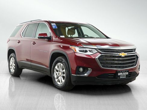 Used 2020 Chevrolet Traverse LT w/ Driver Confidence II Package image 7