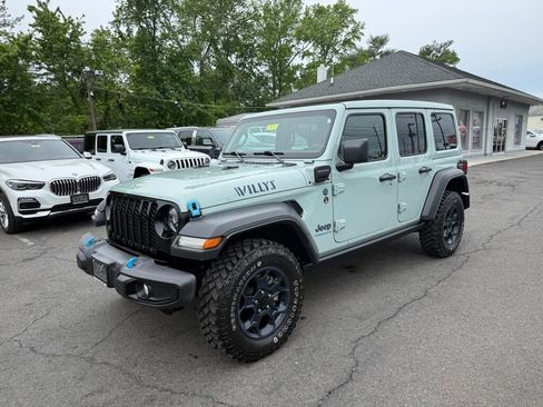 Used 2023 Jeep Wrangler Unlimited w/ Sun & Screen Package AWD/4WD image 3