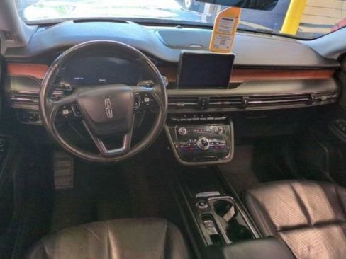 Used 2022 Lincoln Corsair Reserve w/ Sport Package AWD/4WD image 9