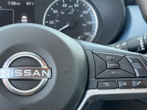 Certified 2025 Nissan Versa SV image 20