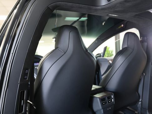 Used 2019 Tesla Model X Long Range AWD/4WD image 47