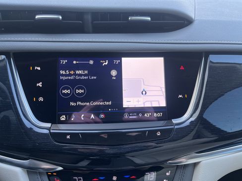 Used 2024 Cadillac XT6 Premium Luxury w/ Technology Package image 29