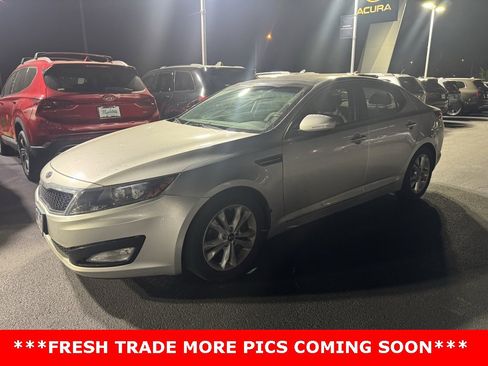 Used 2011 Kia Optima EX w/ Premium Pkg image 1