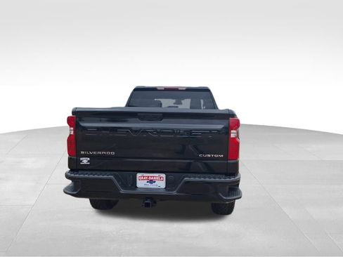 New 2026 Chevrolet Silverado 1500 Custom Trail Boss image 9