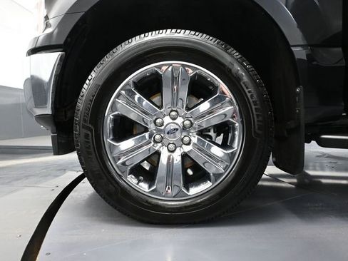 Used 2019 Ford F150 XLT w/ Equipment Group 302A Luxury image 19