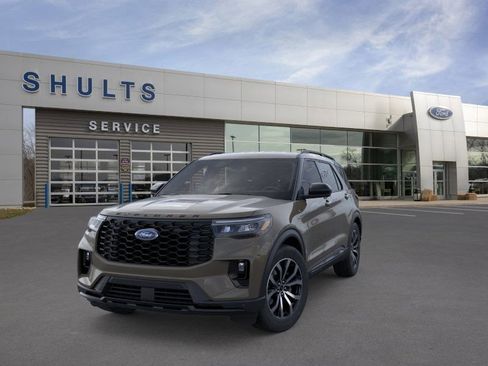 New 2026 Ford Explorer ST-Line image 2