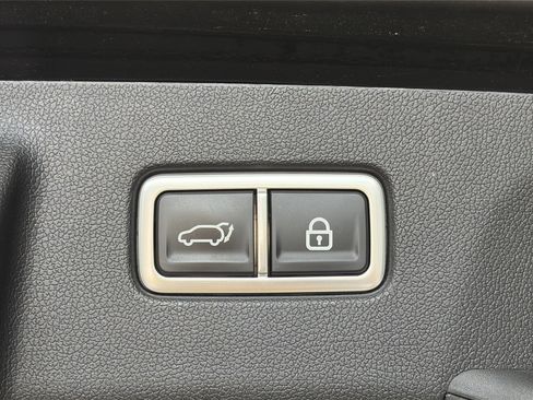 Certified 2023 Kia Sorento X-Line EX AWD/4WD image 14