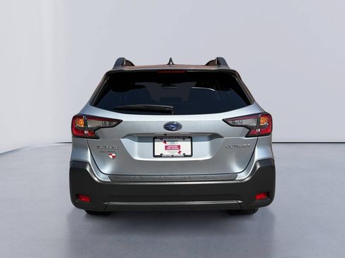 Certified 2024 Subaru Outback Premium w/ Popular Package #1A AWD/4WD image 4