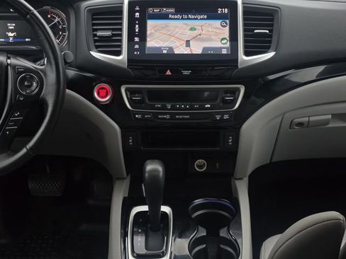 Used 2017 Honda Ridgeline RTL-E image 19