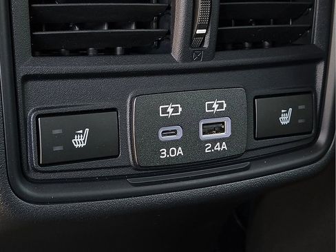 New 2026 Subaru Outback Limited AWD/4WD image 11