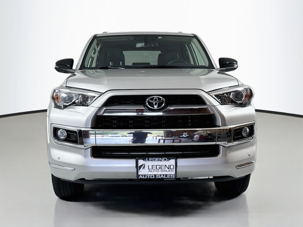 Used 2019 Toyota 4Runner Limited AWD/4WD image 3