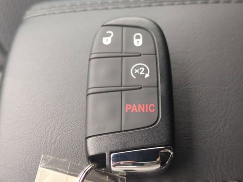 New 2026 Jeep Compass Latitude image 31