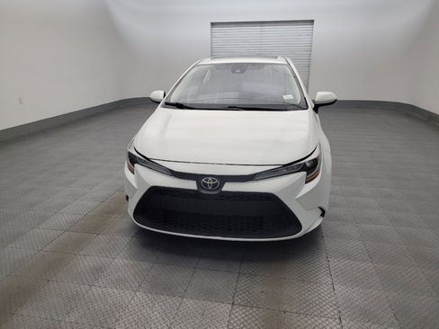 Used 2020 Toyota Corolla LE w/ LE Premium Package FWD image 15
