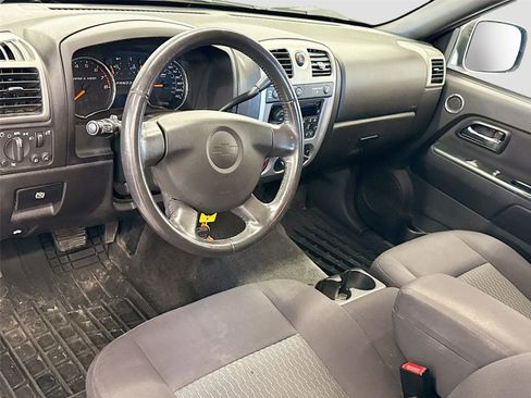 Used 2011 Chevrolet Colorado LT AWD/4WD image 7