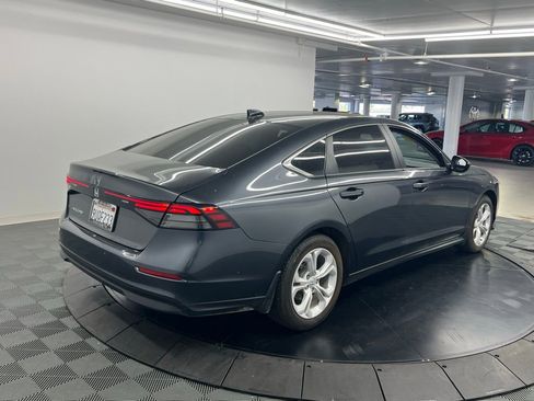 Used 2025 Honda Accord LX image 5