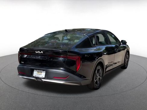 Used 2025 Kia K4 FWD image 12