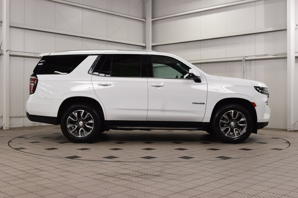 Used 2022 Chevrolet Tahoe LT w/ Luxury Package AWD/4WD image 9
