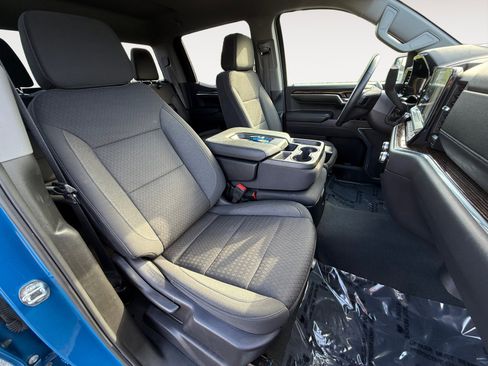 Used 2024 GMC Sierra 1500 Elevation image 19