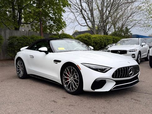 Used 2022 Mercedes-Benz SL 55 AMG 4MATIC w/ AMG Exterior Chrome Package image 8