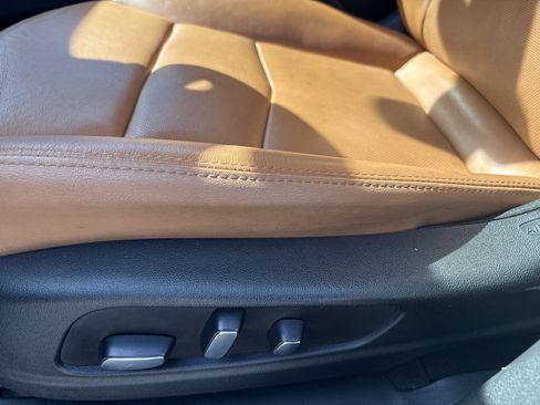 Used 2021 Cadillac XT5 Premium Luxury image 22