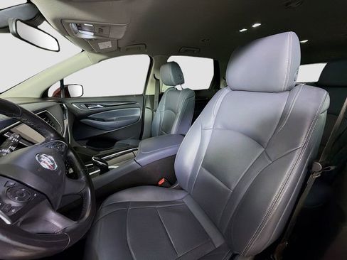 Used 2021 Buick Enclave Essence w/ Sport Touring Edition image 13