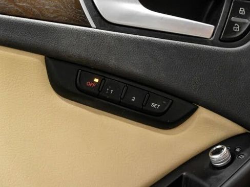 Used 2015 Audi A4 2.0T Premium Plus w/ Technology Package image 47