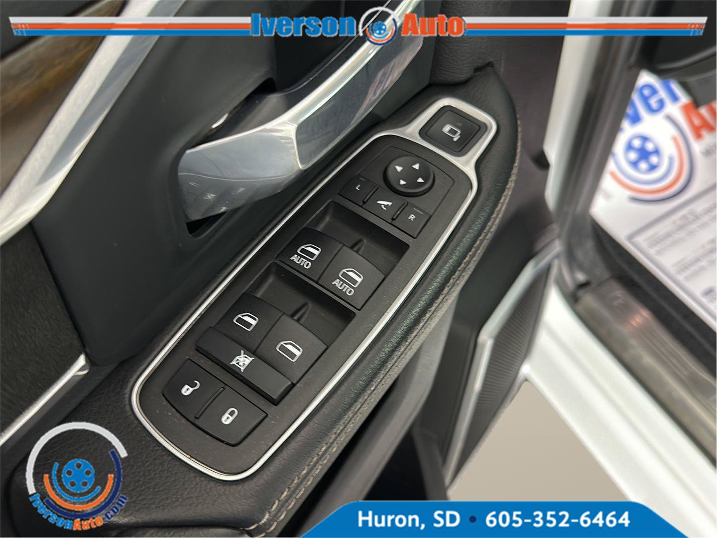 Used 2022 RAM 3500 Laramie AWD/4WD image 14