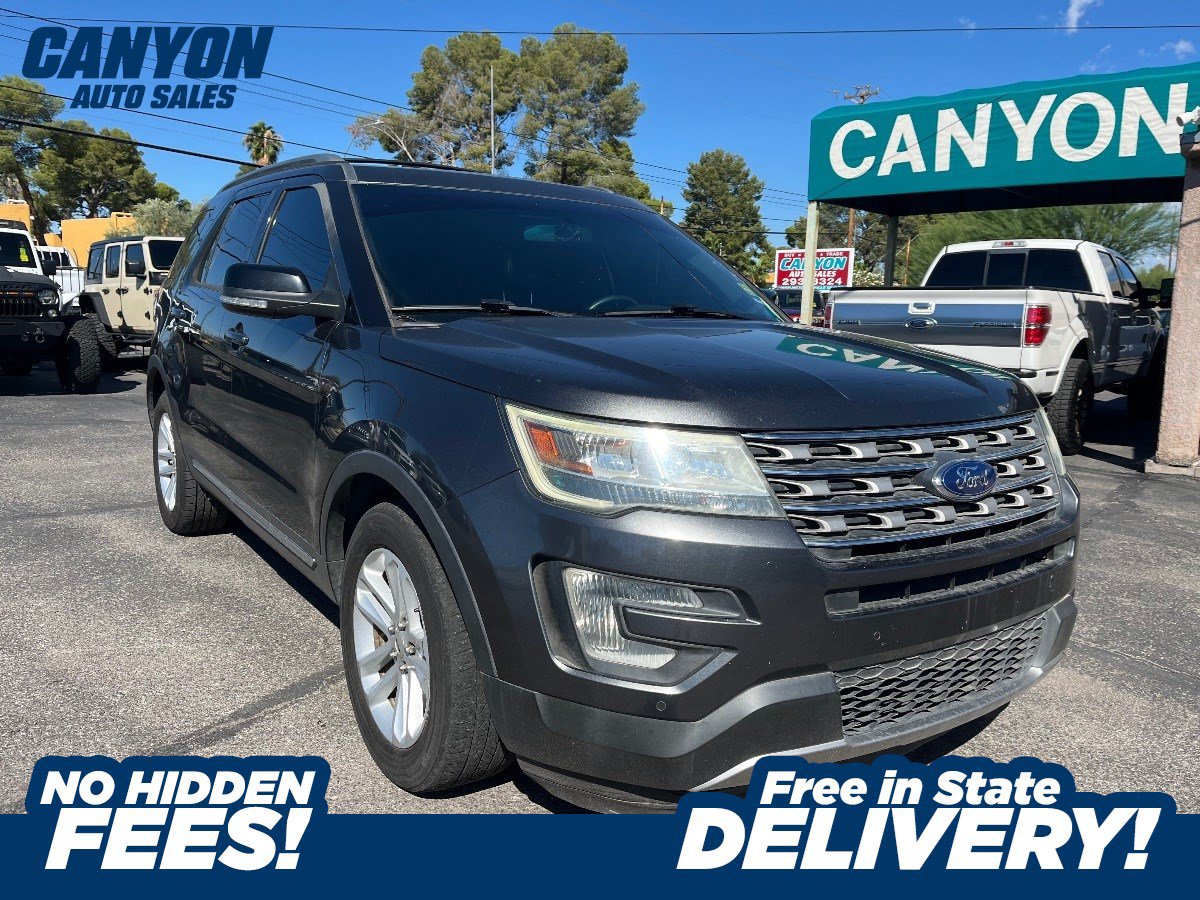 Used 2016 Ford Explorer XLT w/ Equipment Group 202A FWD image 1